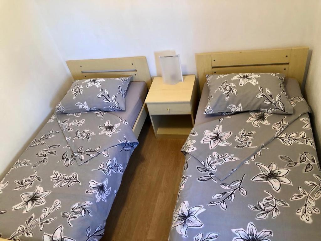 Anna Apartmán Ravni